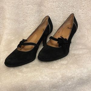 Sofft Black Suede High Heel Shoe Size 9